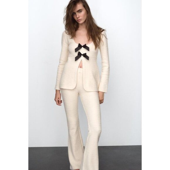 Zara Sweaters - Zara Womens Sweater Bows M Medium Ivory Textured Long Sleeve 5039/153 NWOT